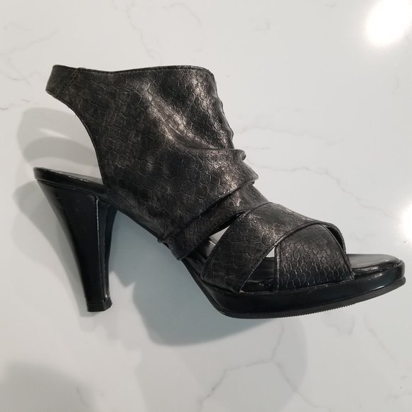 Nue Options Jenna Heels 6.5 - Picture 4 of 7